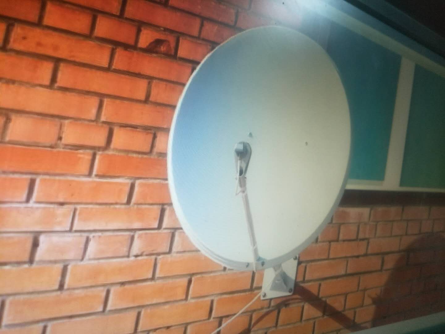 现在农村看电视锅是不是不能用了,农村家里面看电视用的大锅