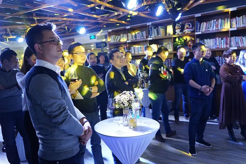 服务有温度沟通更高效,服务有温度品质有保障