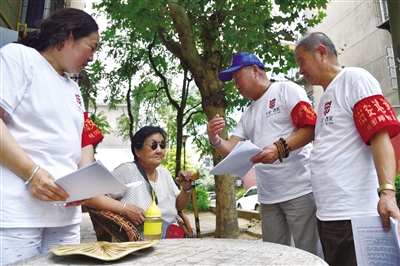 以平安建设为抓手打造平安城,用平安提升百姓幸福感