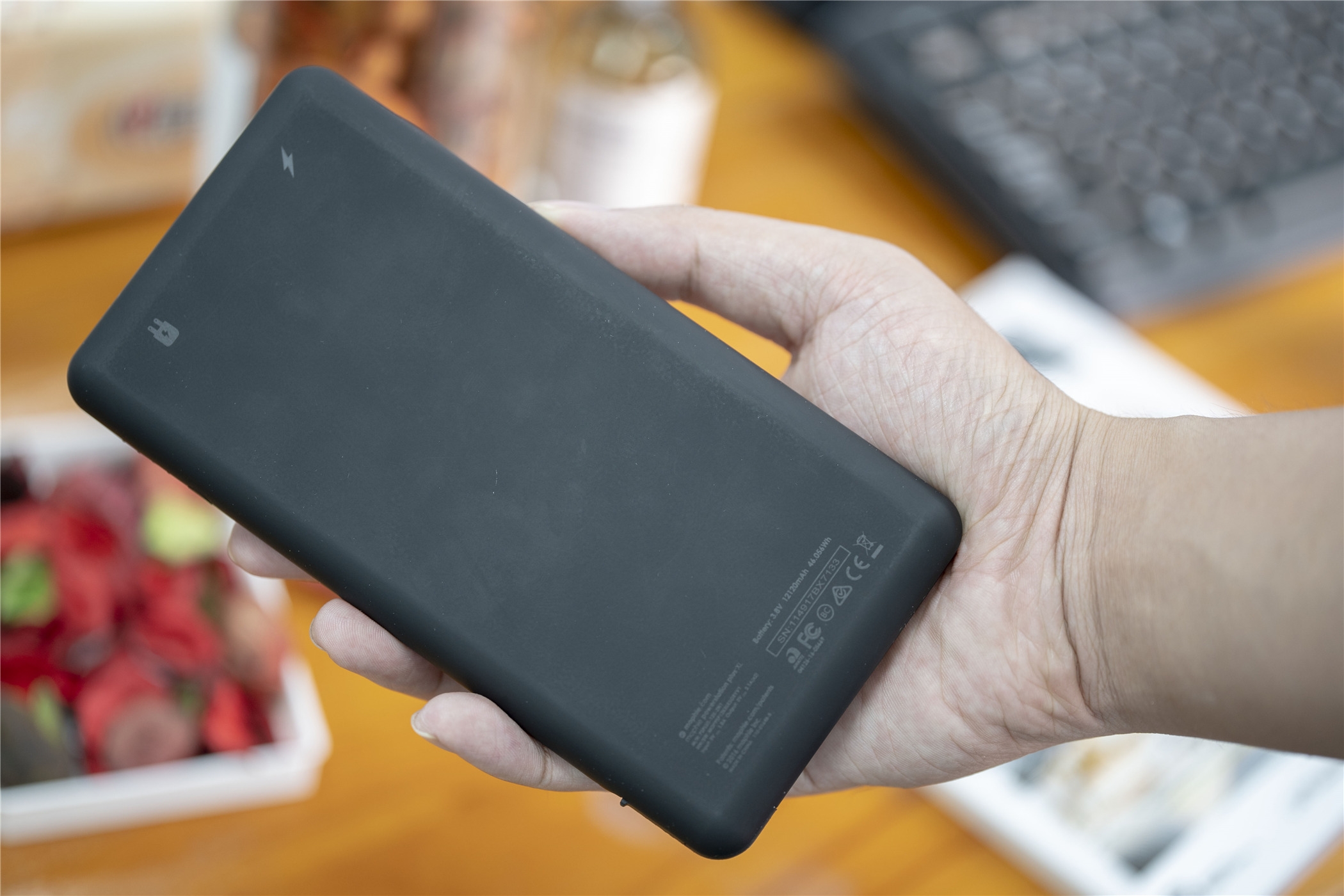 mophie移动电源怎么用,mophiepowerstation移动电源438元