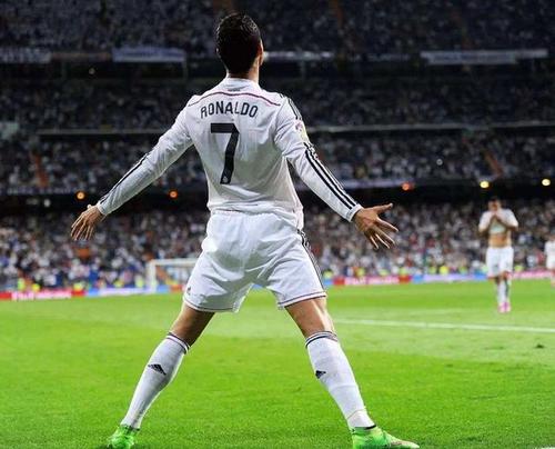 2023历史总进球榜c罗,梅西击败c罗第6度夺欧洲金靴奖