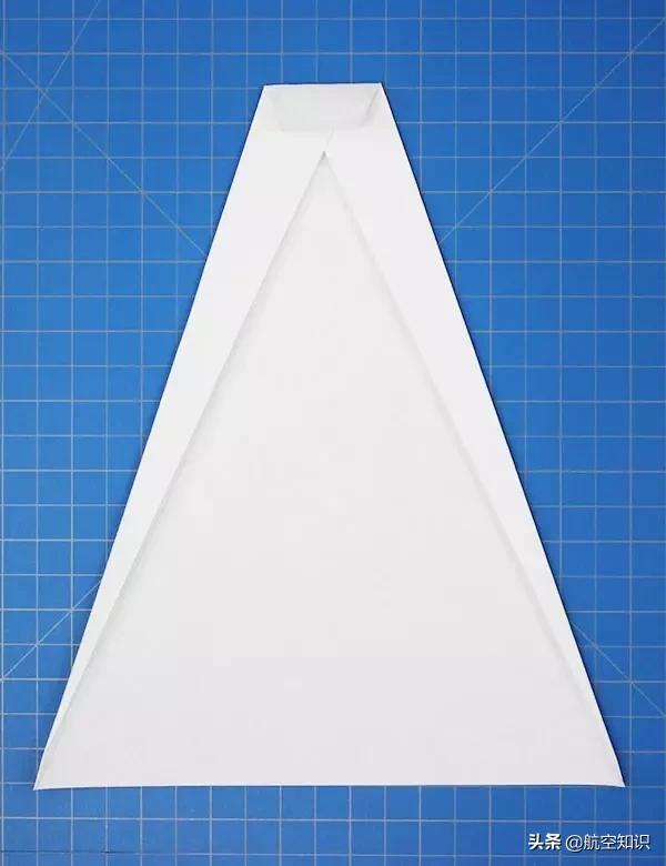 我要折纸飞机怎么折飞得又远又高,6-9岁儿童折纸飞机最简单