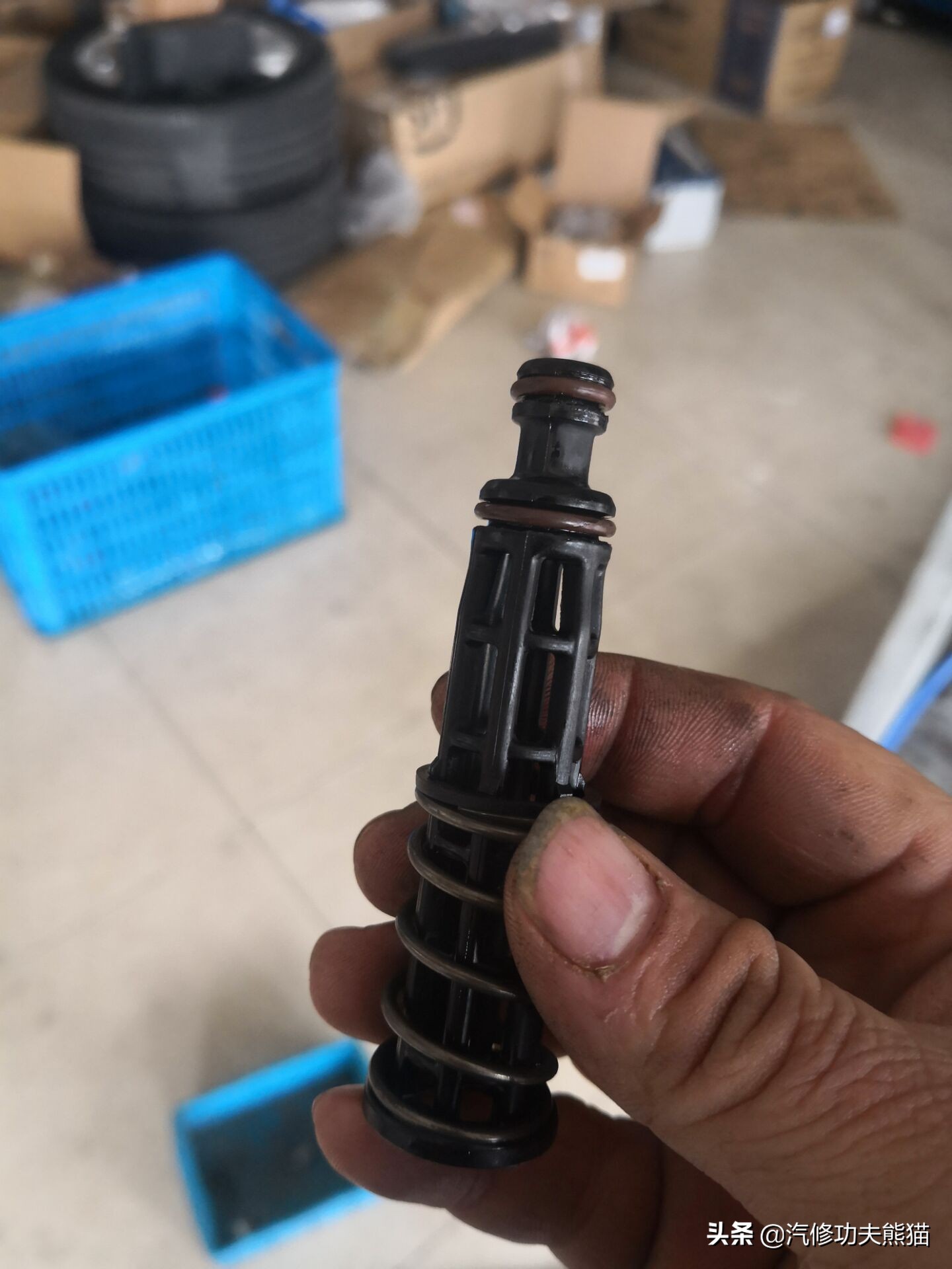 斯柯达明锐2010款2.0烧机油吗,09款斯柯达明锐1.6烧机油怎么解决