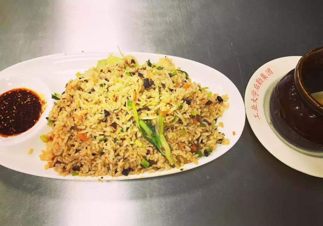 中国最好的大学食堂排名,南京高校餐厅哪家好