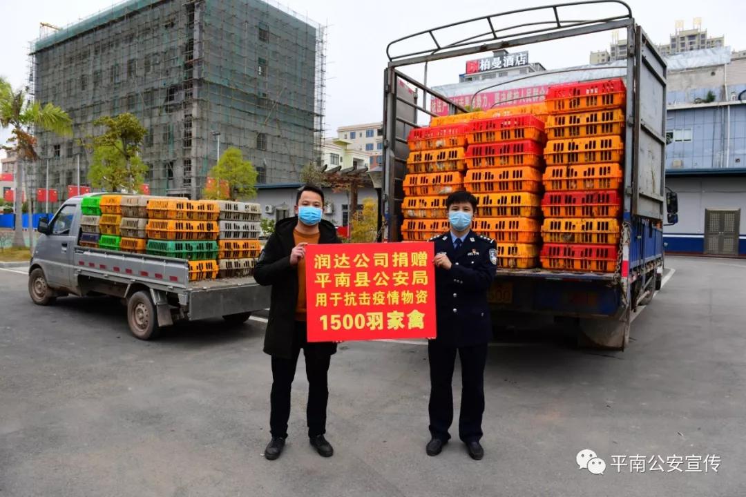 你不是一个人在战斗纯音乐,你不是一个人在战斗朗诵