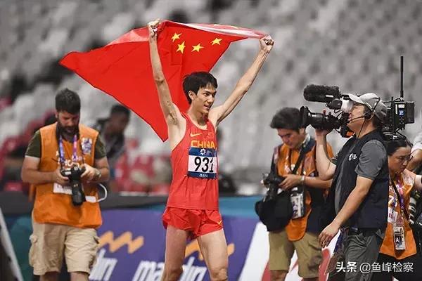 清华学霸跳高100米,清华学霸跳高视频