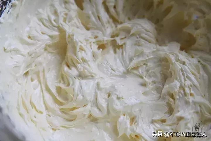 黄油打发水油分离了怎么办,黄油鸡蛋水油分离能补救吗