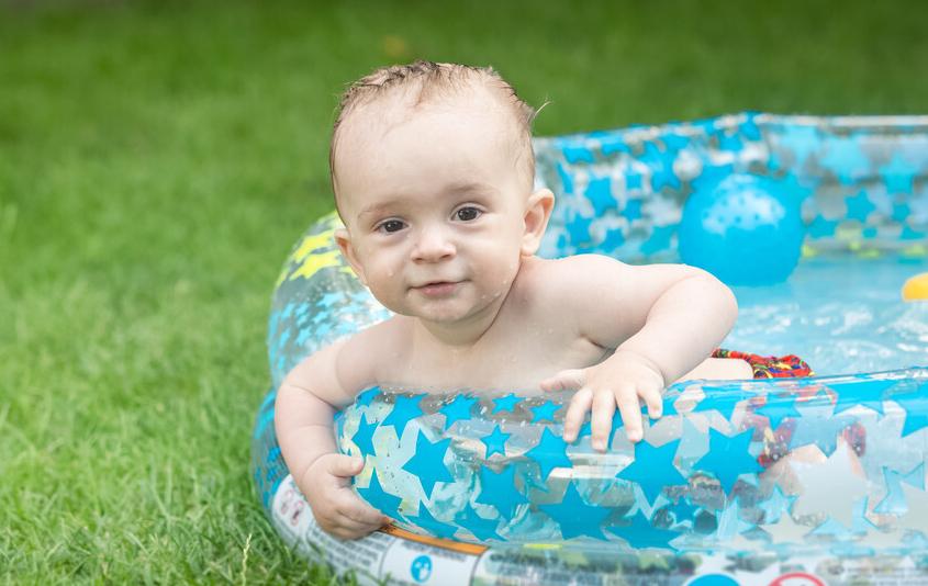 湿疹死皮粘着肉,湿疹粘在衣服上