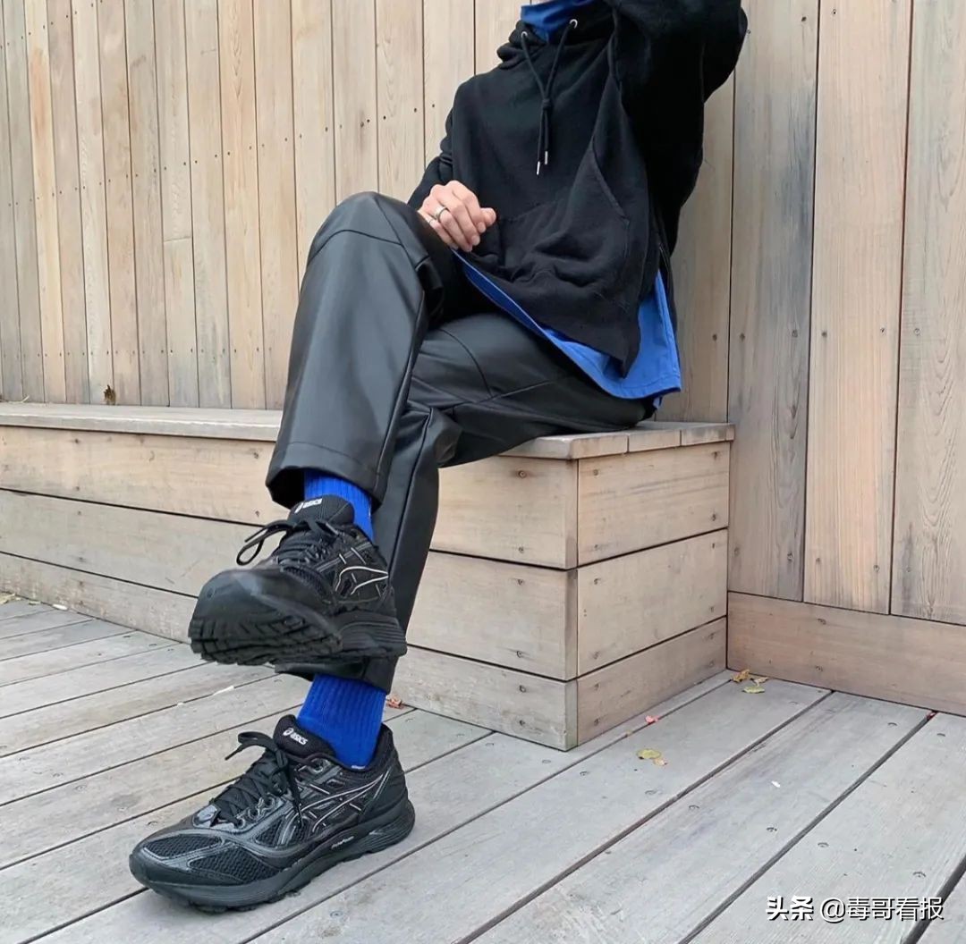 asics适合年轻人穿吗,潮了的东西变好变干了还能吃吗