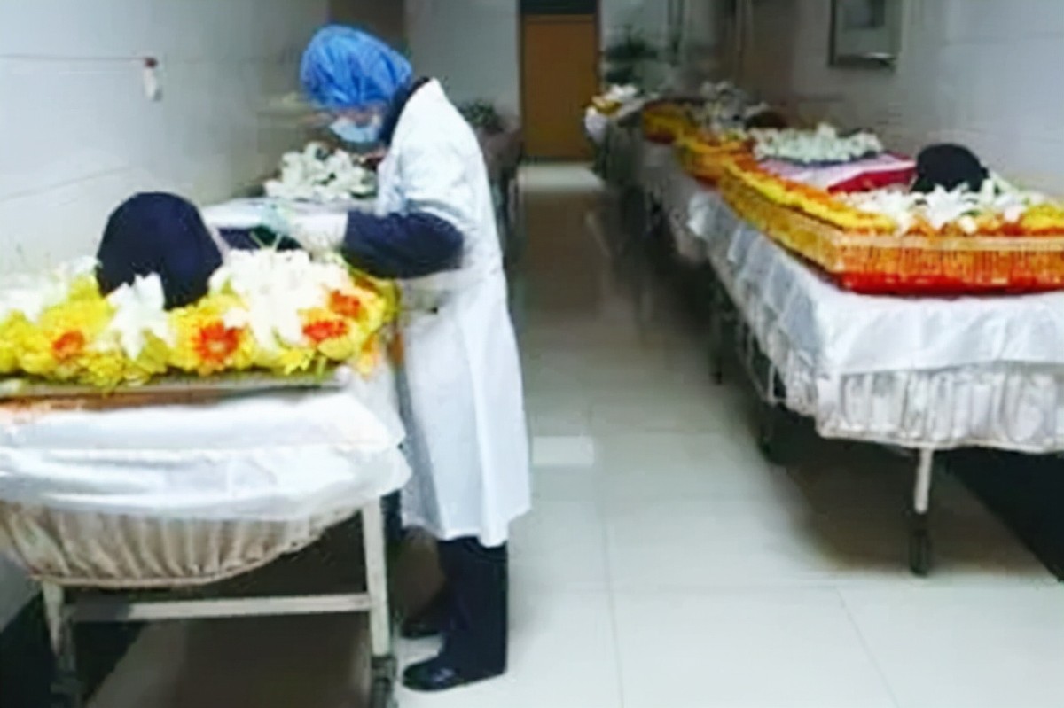 中国入殓师纪实,入殓师是在殡仪馆工作吗