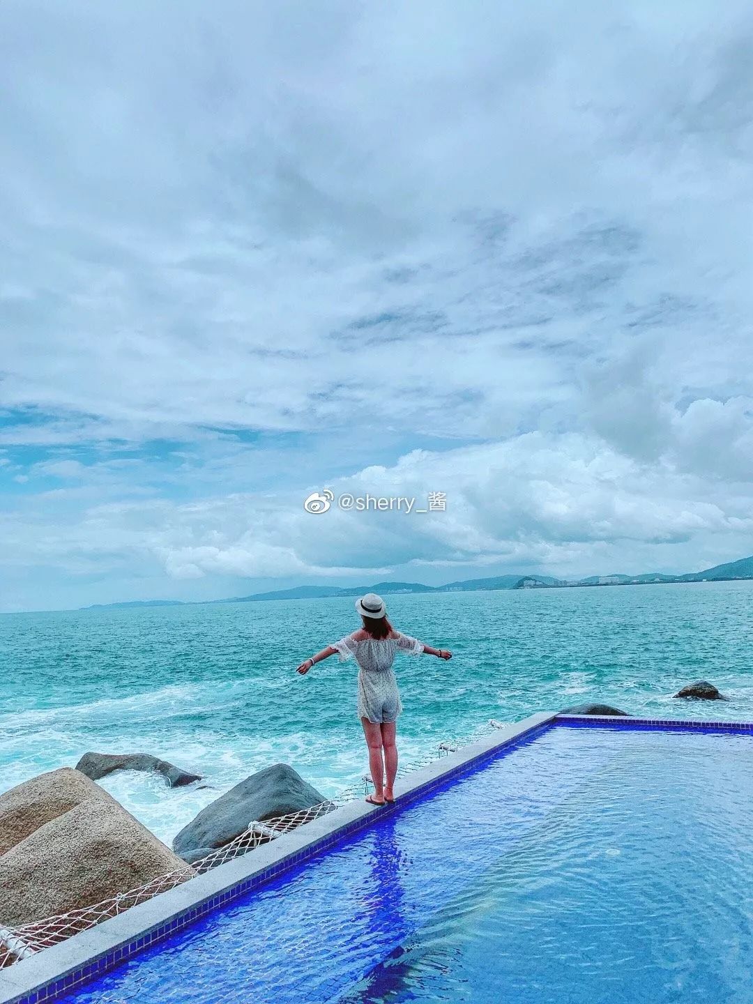 网红景点水晶洞,分界洲岛网红拍照景点