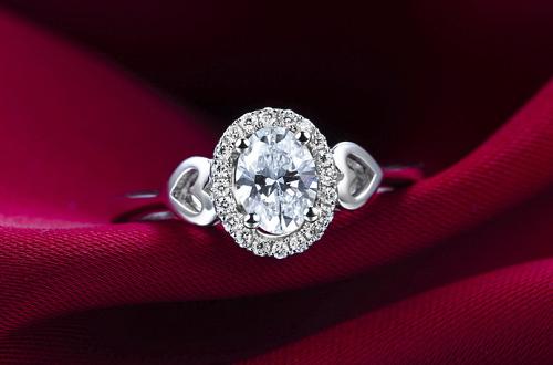 翡翠也能像钻石一样人工合成,钻石都可以人工合成翡翠也可以吗