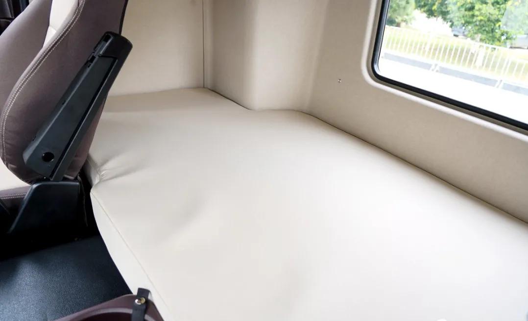 jh6卓越版解读,jh6牵引车480卓越版跟领航版区别