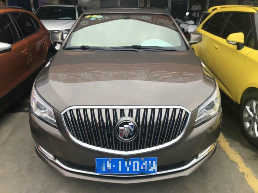 11万左右能买到哪年的君越,11万买别克