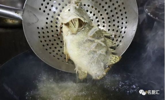 五星大厨教你20道精选创意家常菜,20道硬菜大厨拿手秘制招牌菜