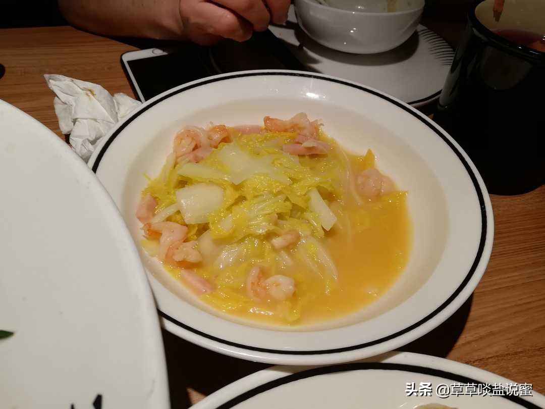 柠檬开胃酸菜鲈鱼,酸菜鲈鱼怎么做鱼片滑嫩有嚼劲