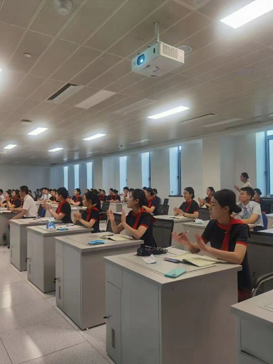 千万不要去培训机构做招生,不要被培训机构误导