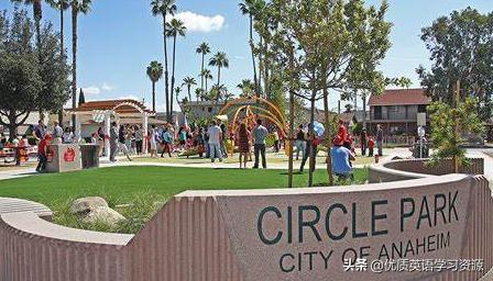 英语原版阅读：一般现在时与现在进行时的练习Adayinthepark