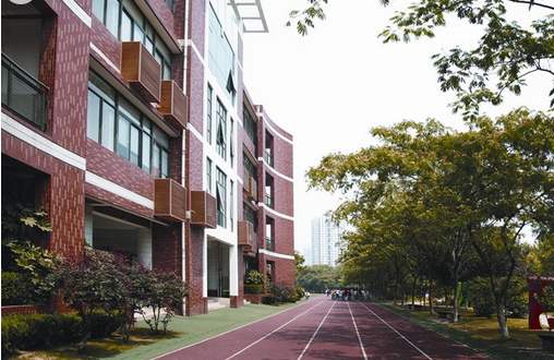 南京市银城小学怎么样,南京市银城小学新生入学