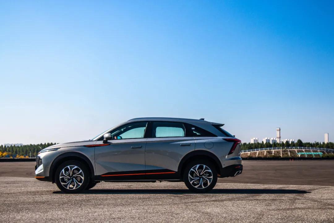 哈弗神兽2.0试驾视频,哈弗神兽2.0t智尊版试驾