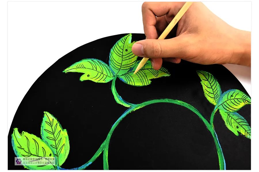 幼儿草莓的手工画,儿童画草莓简单漂亮