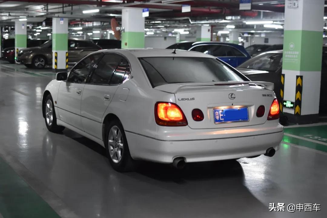 雷克萨斯咬地鲨is250老款,雷克萨斯is咬地鲨什么时候换代