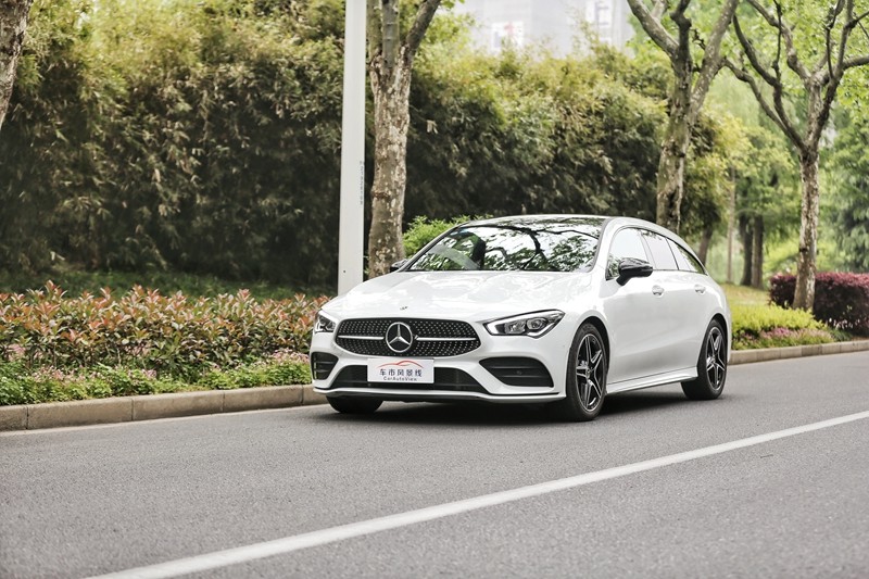 奔驰cla260帅气视频,奔驰cla200猎跑版