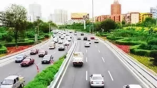 乌鲁木齐四桥是哪,新疆乌鲁木齐五层桥