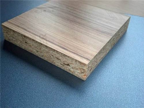 60万柜子被坑,花10万打的柜子