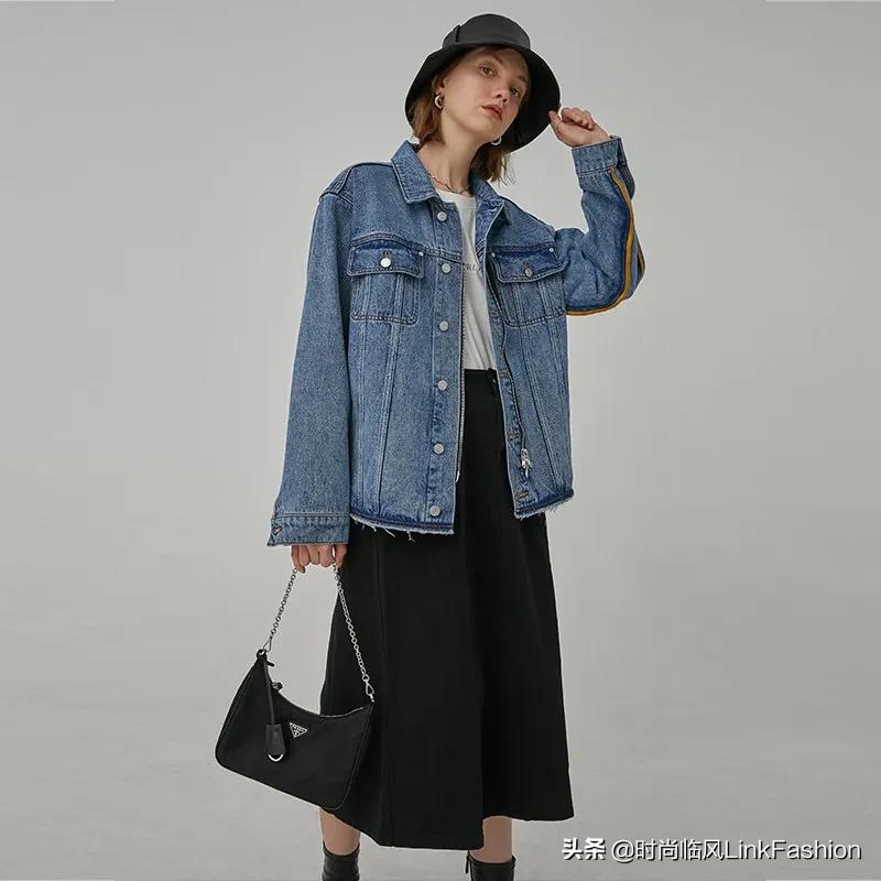 复古感元素，打造春天的时髦衣橱