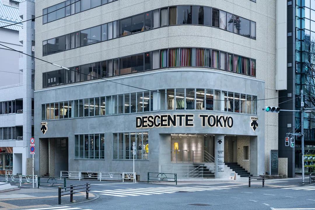 descente官方旗舰店的直播间,descente店直播