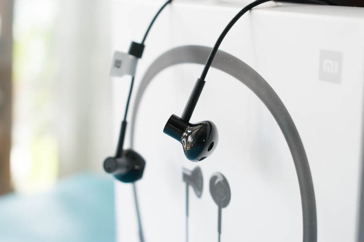 小米最便宜的青春版耳机,小米耳机青春版和活力版价格不同