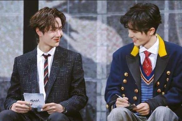 磕CP的粉丝有多疯狂?从“金琦”到“文轩”,用自己的方式找糖吃