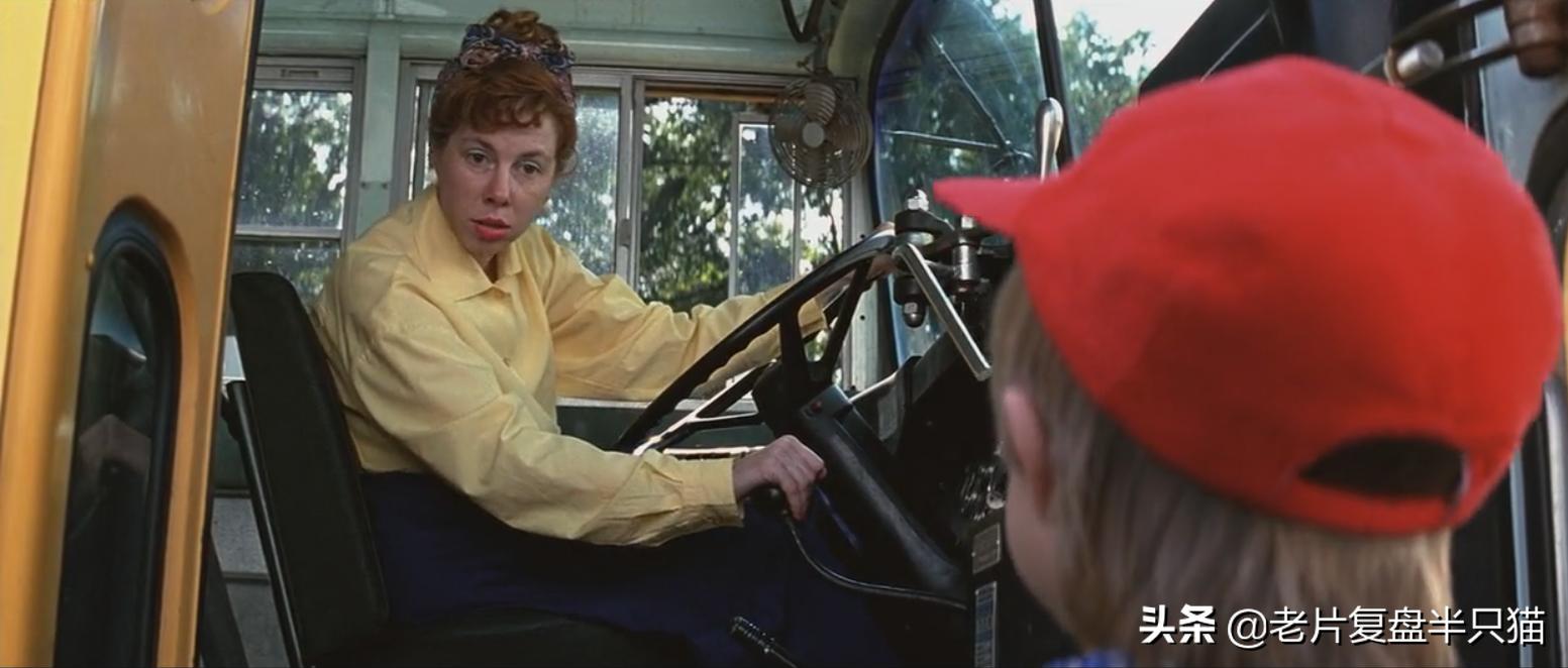 阿甘正传告诉了我们一个什么道理,阿甘正传人生观深度解析