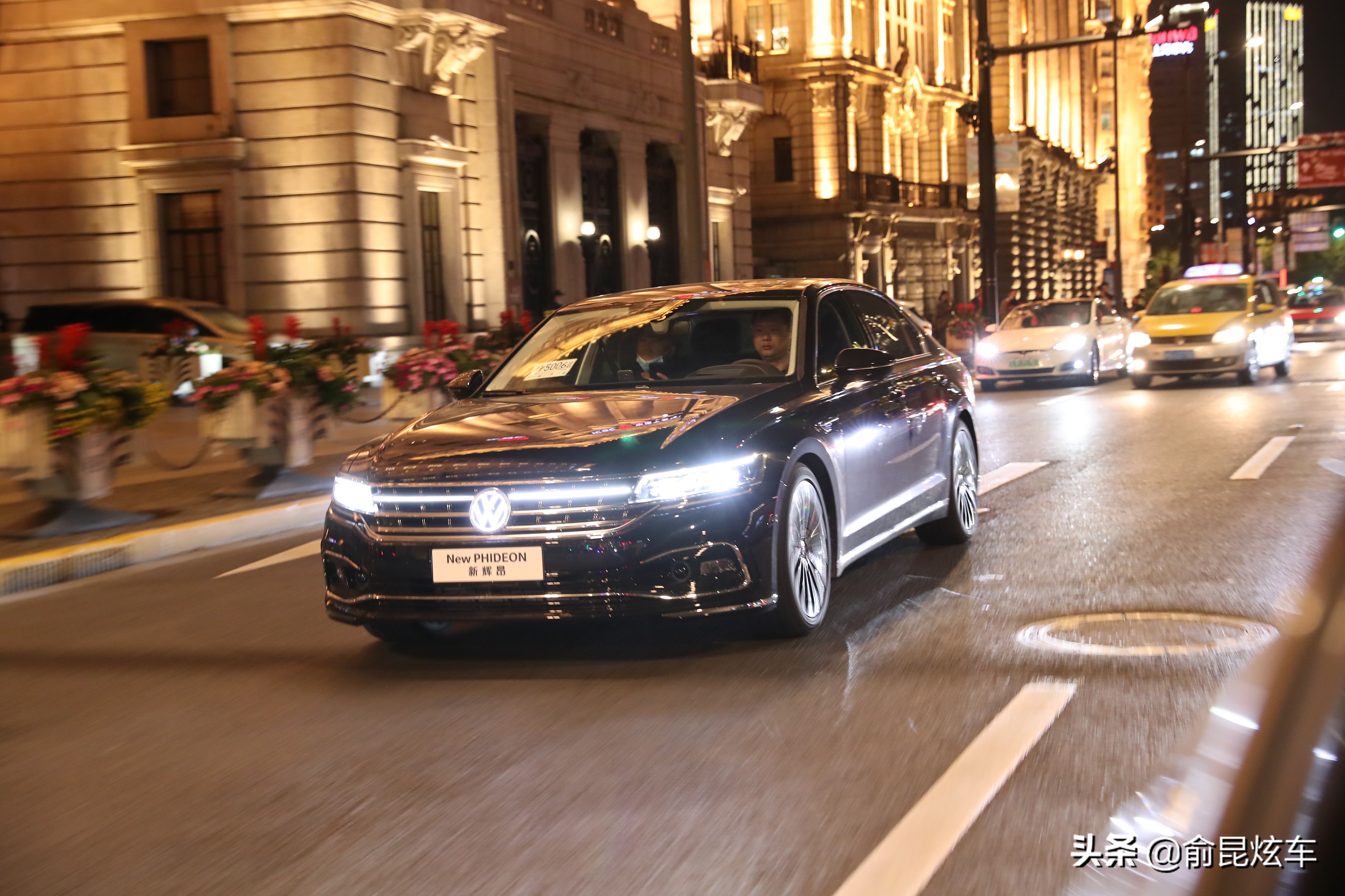 辉昂2021款试驾视频,舒适和动力兼顾的车