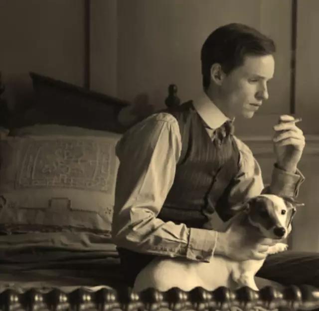 世界上第一位变性成功的人,中国第一个做变性手术的人是谁