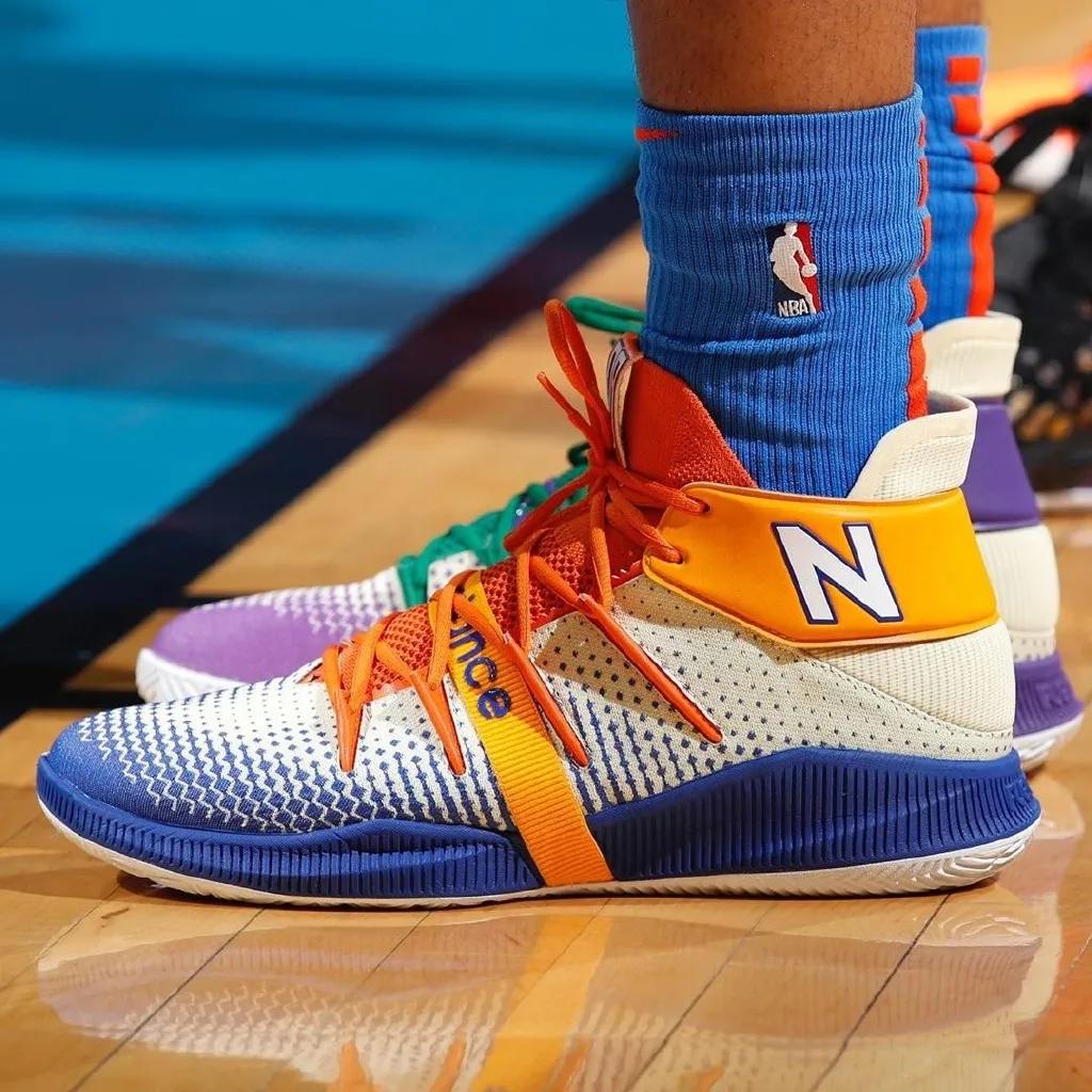 NBA球员上脚：雷霆球员的球鞋，施罗德和纳迪尔很帅气