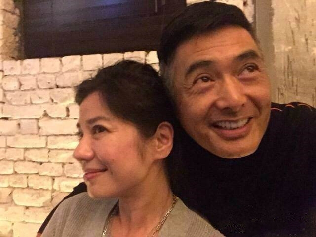 1987年，周润发32岁，钟楚红27岁，拍了一部难以超越的童话爱情