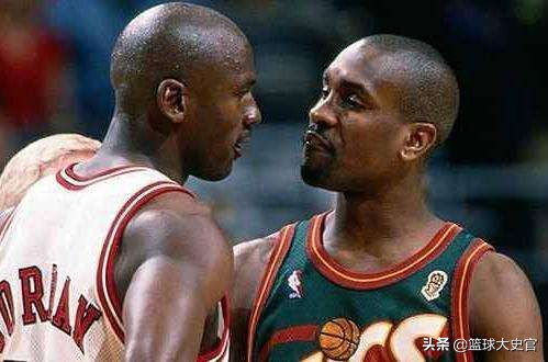 打篮球1v1实战技巧,篮球实战中的八大技巧