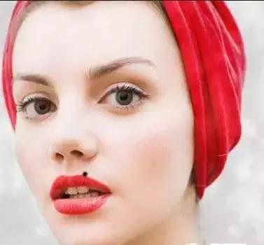 女人身上最好的痣右胸有痣,身上哪些痣是福痣