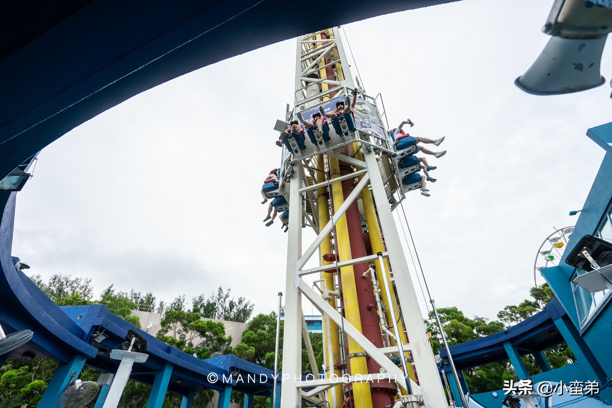 香港巡礼|是谁！敢拿水枪给20岁的海贼王庆生？