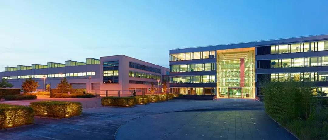 法拉利sf90stradale是纯电动的吗,解析法拉利sf90stradale