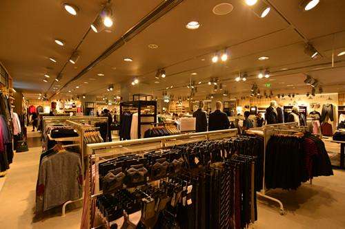 你只知道买HM,那你知道关于它的故事吗?不知道就来了解一下吧