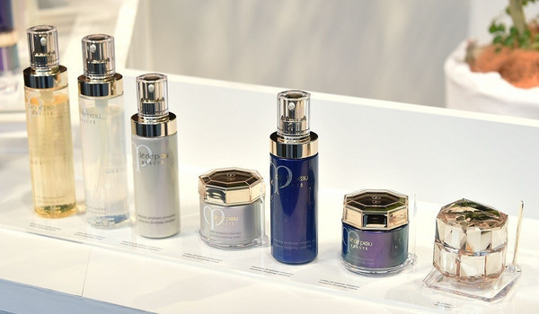 韩国和日本的护肤品哪个好,日本护肤品韩国护肤品