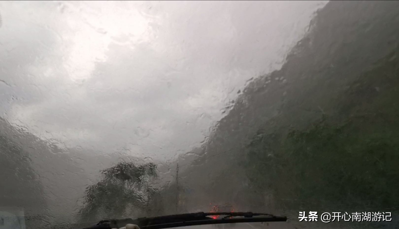 想说爱你不容易云南山歌,京西小九寨双龙峡周末天气