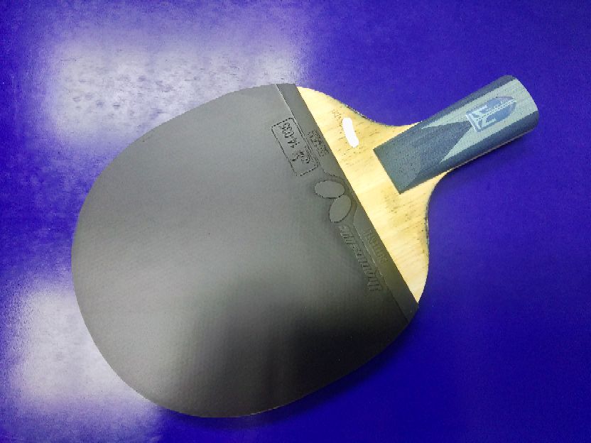 如果推荐两把蝴蝶直板，我的答案是？