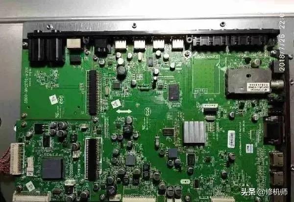 创维32e350e电视背光一闪即灭维修,创维46寸液晶电视开机一闪一闪的