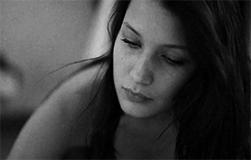 贝拉哈迪德运动员,贝拉哈迪德最火的模特