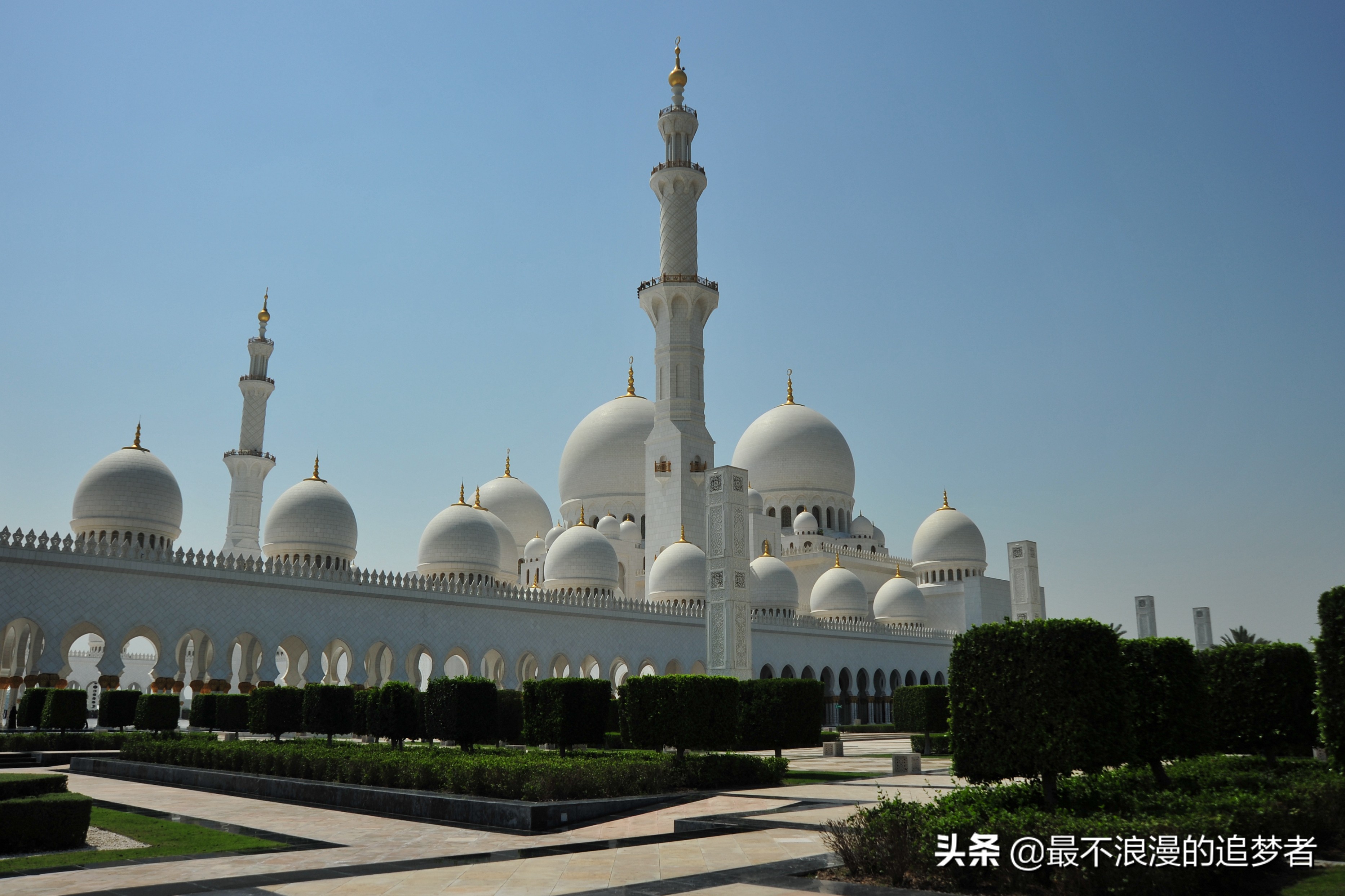 阿联酋谢赫扎耶德清真寺旅游,迪拜谢赫扎耶德路旅游