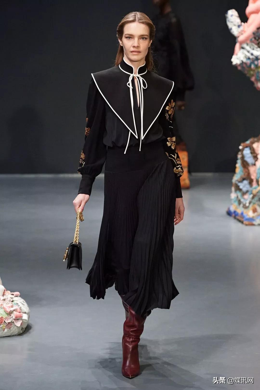 toryburch是真珍珠吗,toryburch算不算奢侈品牌